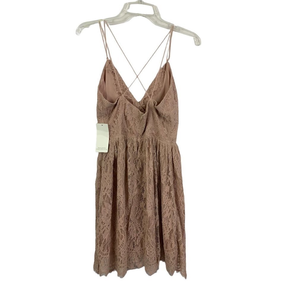 Tobi Women’s Lace Sleeveless Dress - Picture 2 of 6